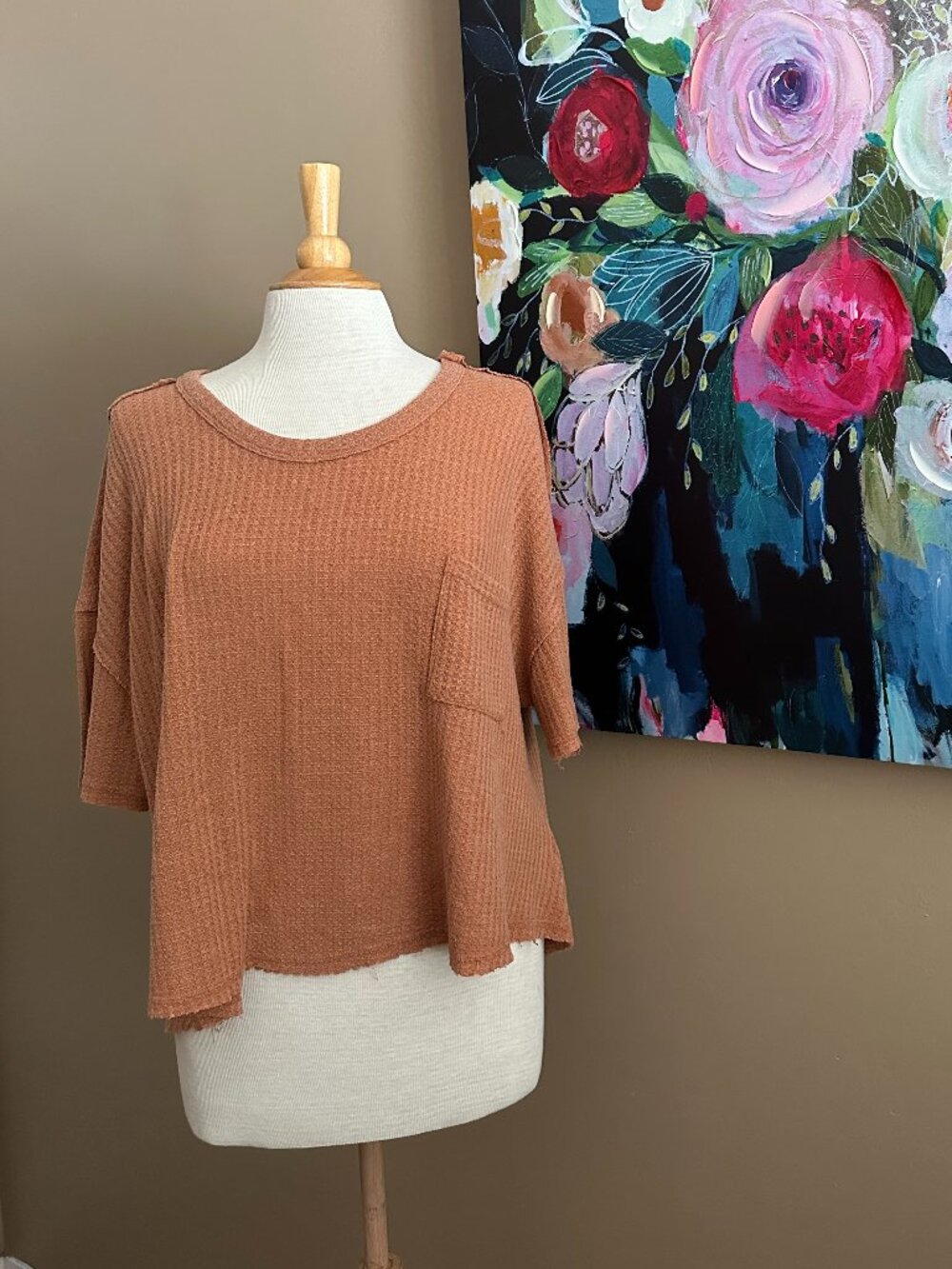 New In Rust Waffle Knit Pocket Top Size L Boho Oversized Raw Hem Tee